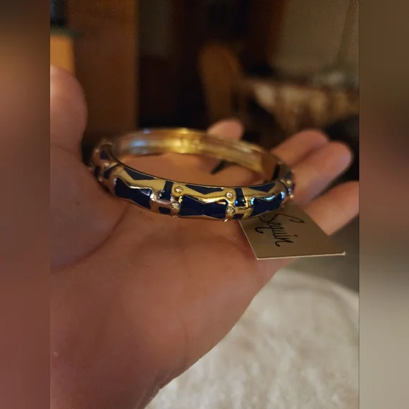 STUNNING Sequin™ Navy Enamel & Gold-Tone Hinged Bangle Bracelet - Picture 2 of 4